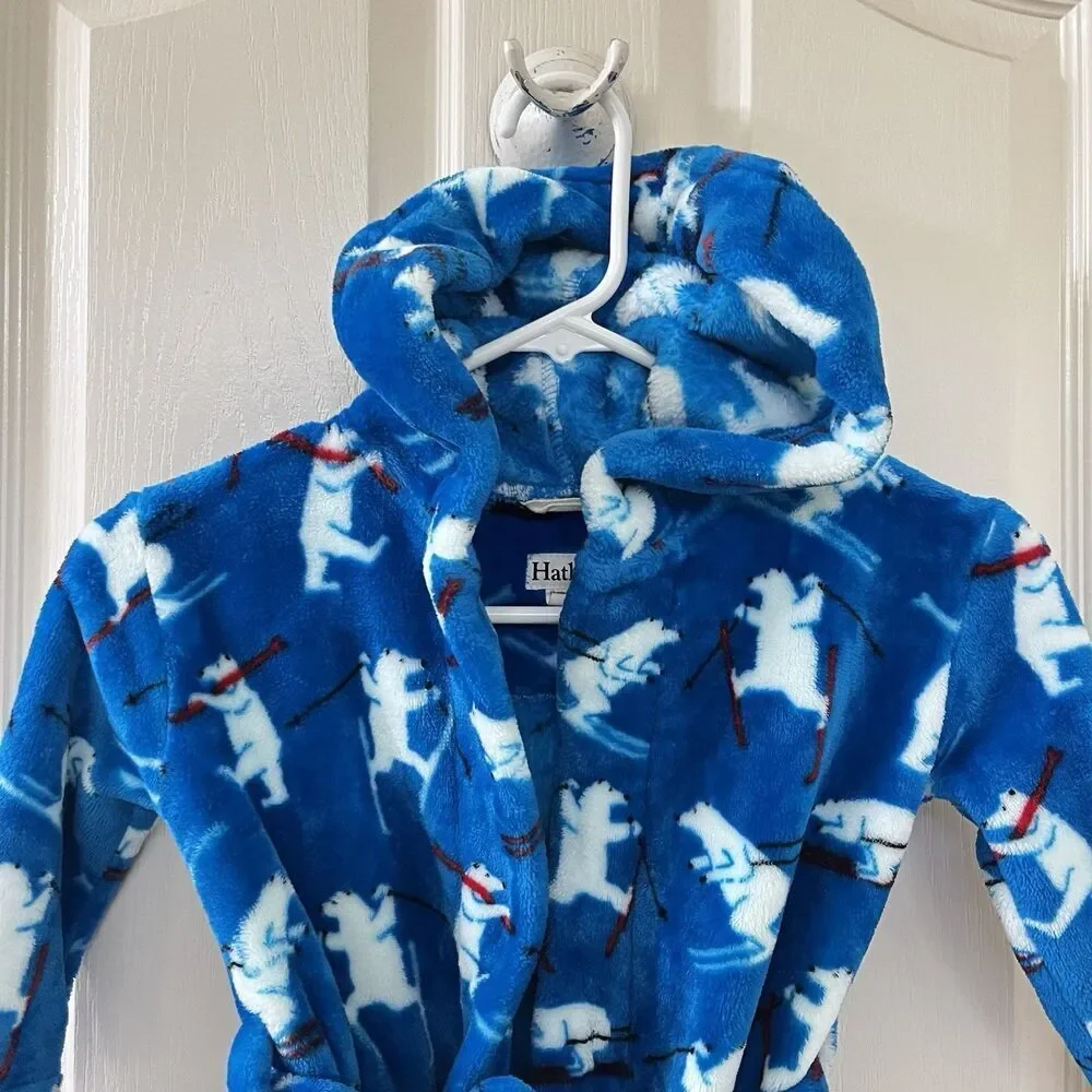 Hatley blue skiing